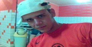 Joiltonmarques 33 years old I am from Brasilia/Distrito Federal, Seeking Dating Friendship with Woman