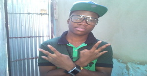 Mentelucidas 27 years old I am from Maputo/Maputo, Seeking Dating Friendship with Woman