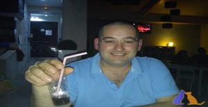 R. Pacheco 41 years old I am from Charneca De Caparica/Ilha do Pico, Seeking Dating Friendship with Woman