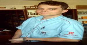 Wesley22 37 years old I am from Brasília/Distrito Federal, Seeking Dating Friendship with Woman