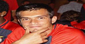 Botail 35 years old I am from Ponta Delgada/Ilha de Sao Miguel, Seeking Dating Friendship with Woman