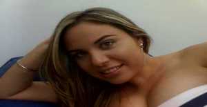 Gataaalejandra 45 years old I am from Caracas/Distrito Capital, Seeking Dating Marriage with Man