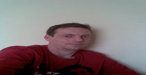 Speedo1975 45 years old I am from Taunton/South West England, Seeking Dating Friendship with Woman