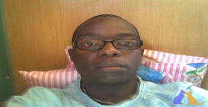 Lovehater 38 years old I am from Maputo/Maputo, Seeking Dating Friendship with Woman
