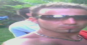 David46000 32 years old I am from Toulouse/Midi-pyrenees, Seeking Dating Friendship with Woman