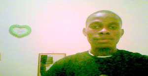 Malkom 34 years old I am from Luanda/Luanda, Seeking Dating Friendship with Woman