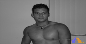 Yasi89 32 years old I am from Miami/Florida, Seeking Dating with Woman