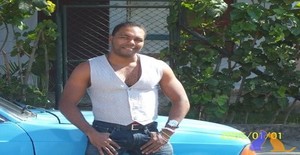 Ale270781 39 years old I am from Ciudad de la Habana/la Habana, Seeking Dating Friendship with Woman