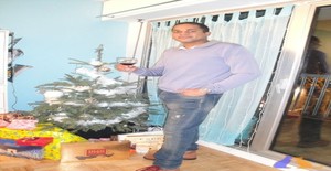 Ronaldo 38 years old I am from Paris/Ile de France, Seeking Dating Friendship with Woman