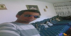 Hafaidhi 33 years old I am from Tunis/Tunis Governorate, Seeking Dating Friendship with Woman
