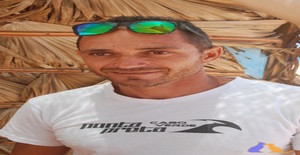 Spartacusk 48 years old I am from Santa Maria/Isola di Sal, Seeking Dating Friendship with Woman