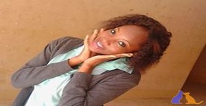 Vauquiria 27 years old I am from Matola/Maputo, Seeking Dating Friendship with Man
