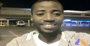 Celso Hapliz 29 years old I am from Maputo/Maputo, Seeking Dating Friendship with Woman