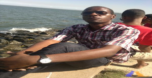 superromantic 32 years old I am from Maputo/Maputo, Seeking Dating Friendship with Woman