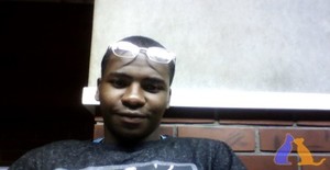 qiniso 24 years old I am from Durban/KwaZulu-Natal, Seeking Dating Friendship with Woman