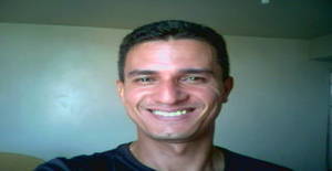 Steves 52 years old I am from Cuiabá/Mato Grosso, Seeking Dating Friendship with Woman