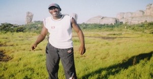 Vicomo 45 years old I am from Benguela/Benguela, Seeking Dating Friendship with Woman