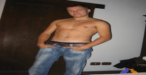 Guess85 35 years old I am from Reggio Emilia/Emilia-romagna, Seeking Dating with Woman
