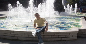 Mobscene 41 years old I am from Vancouver/British Columbia, Seeking Dating with Woman